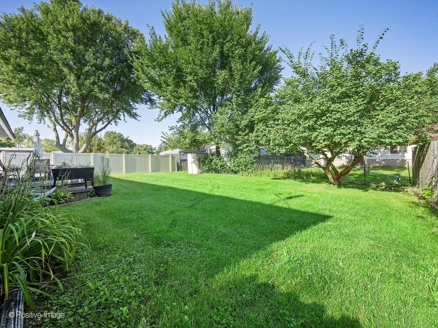 6 Ridgewood Road