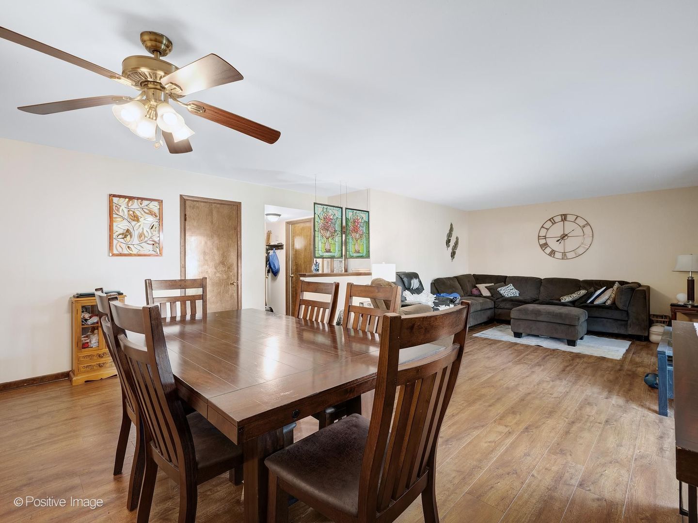 6 Ridgewood Road