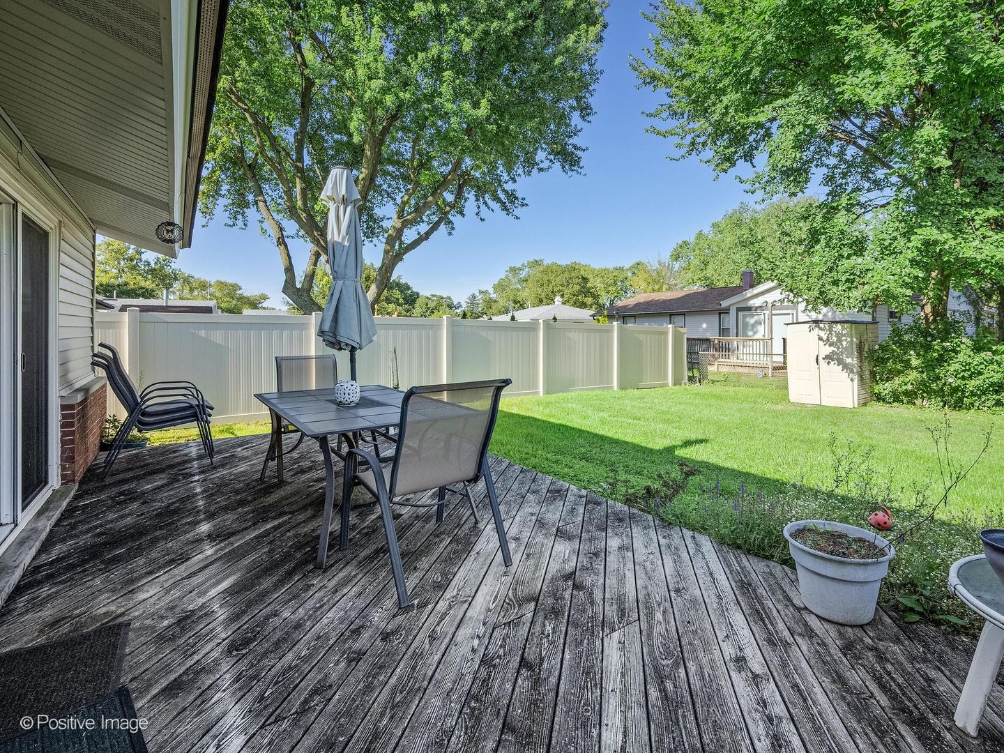 6 Ridgewood Road