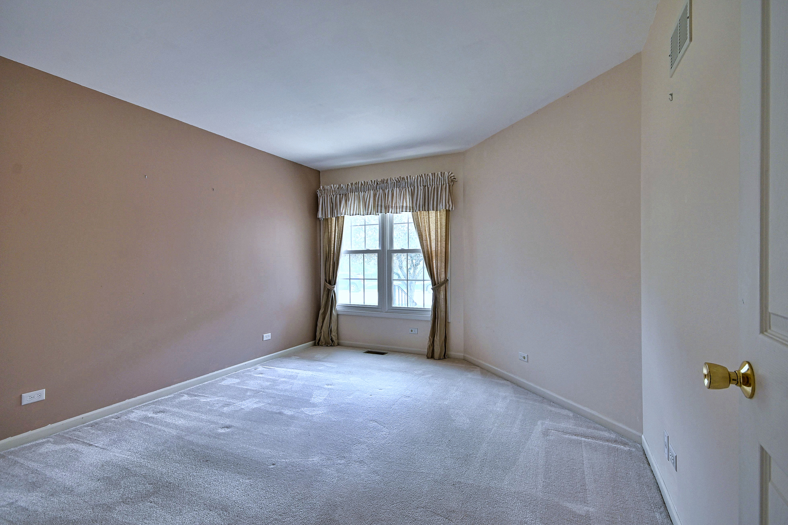 452 Park Barrington Drive