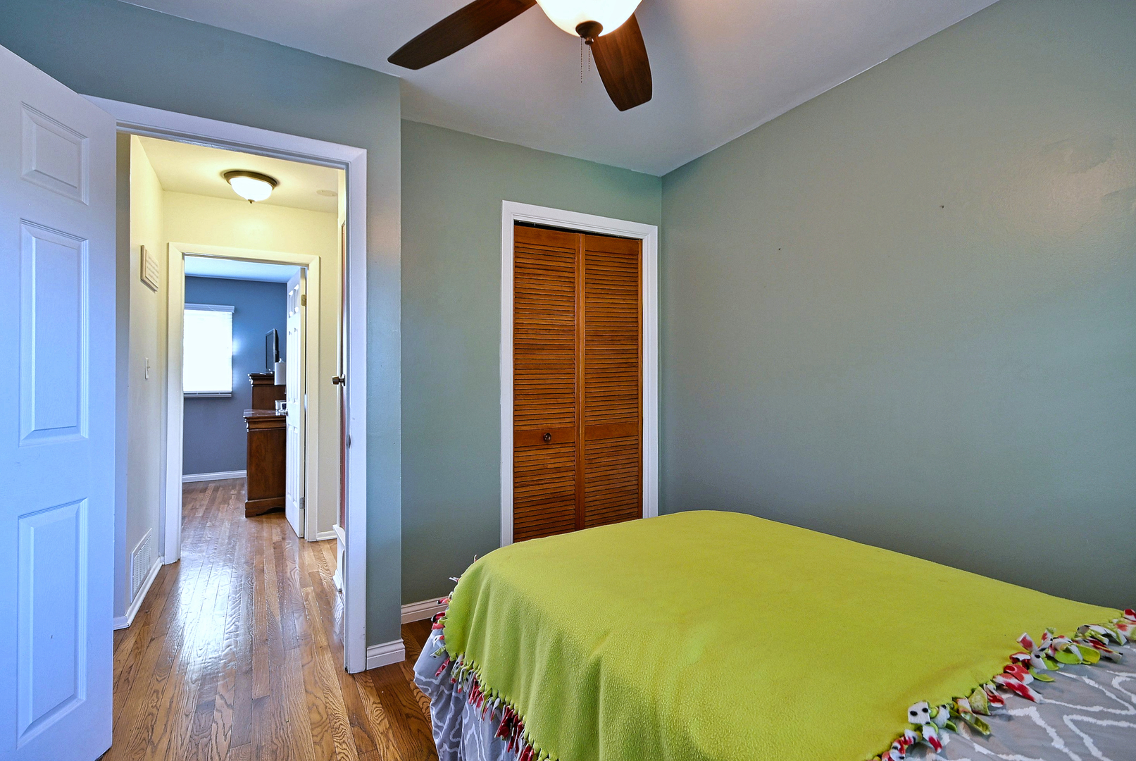 20W581 Glen Court