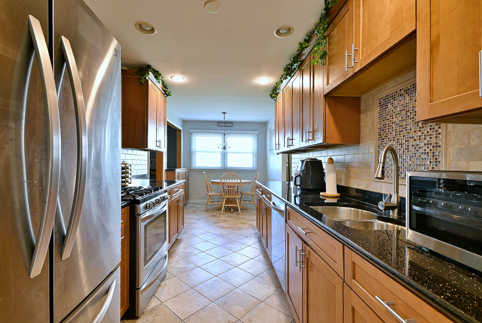 20W581 Glen Court