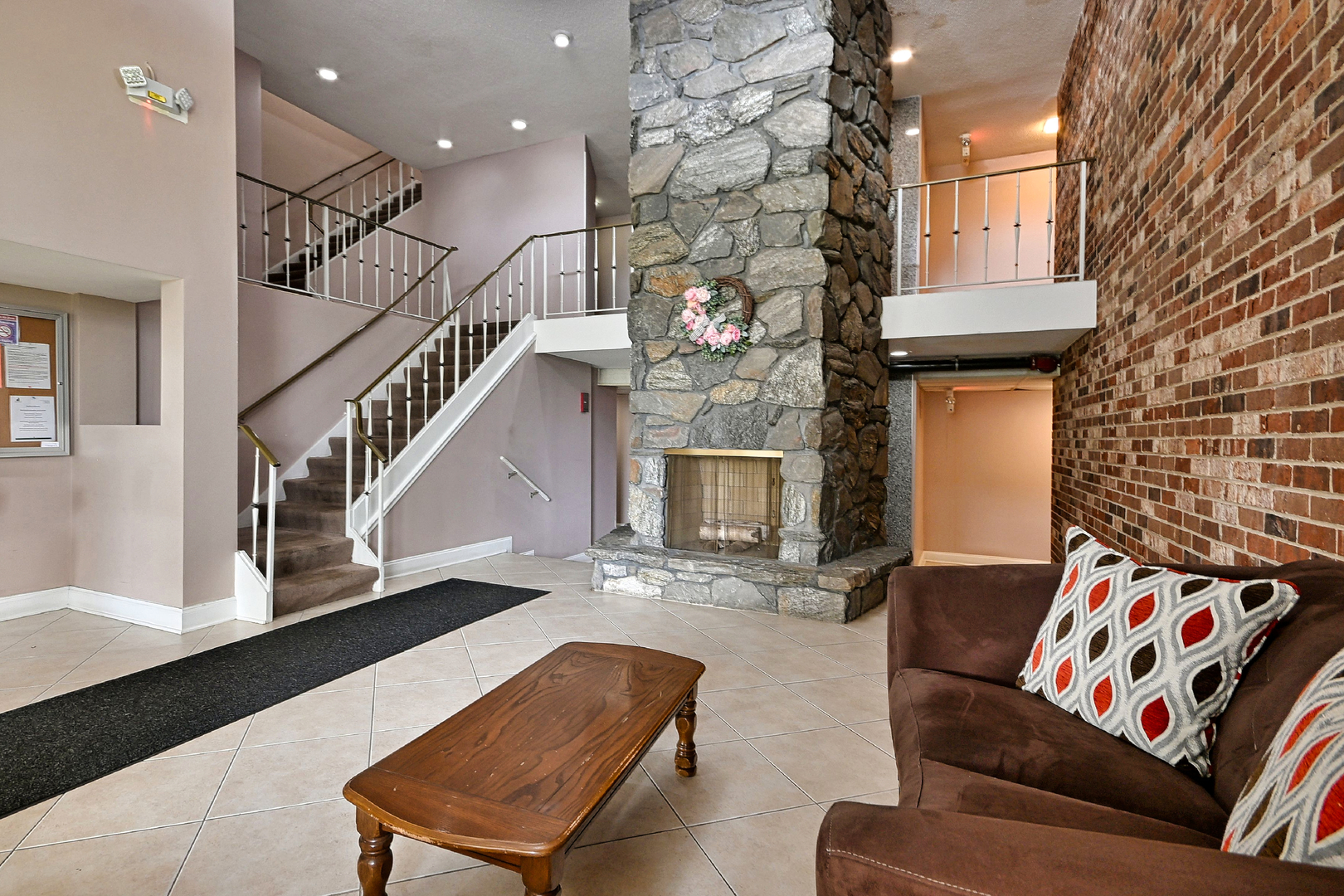850 S Lorraine Road S Unit: 3E