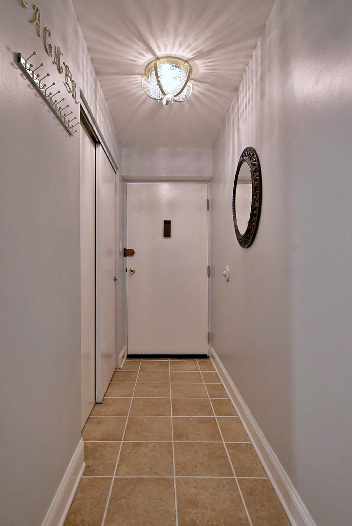 110 W Butterfield Road Unit: 309S