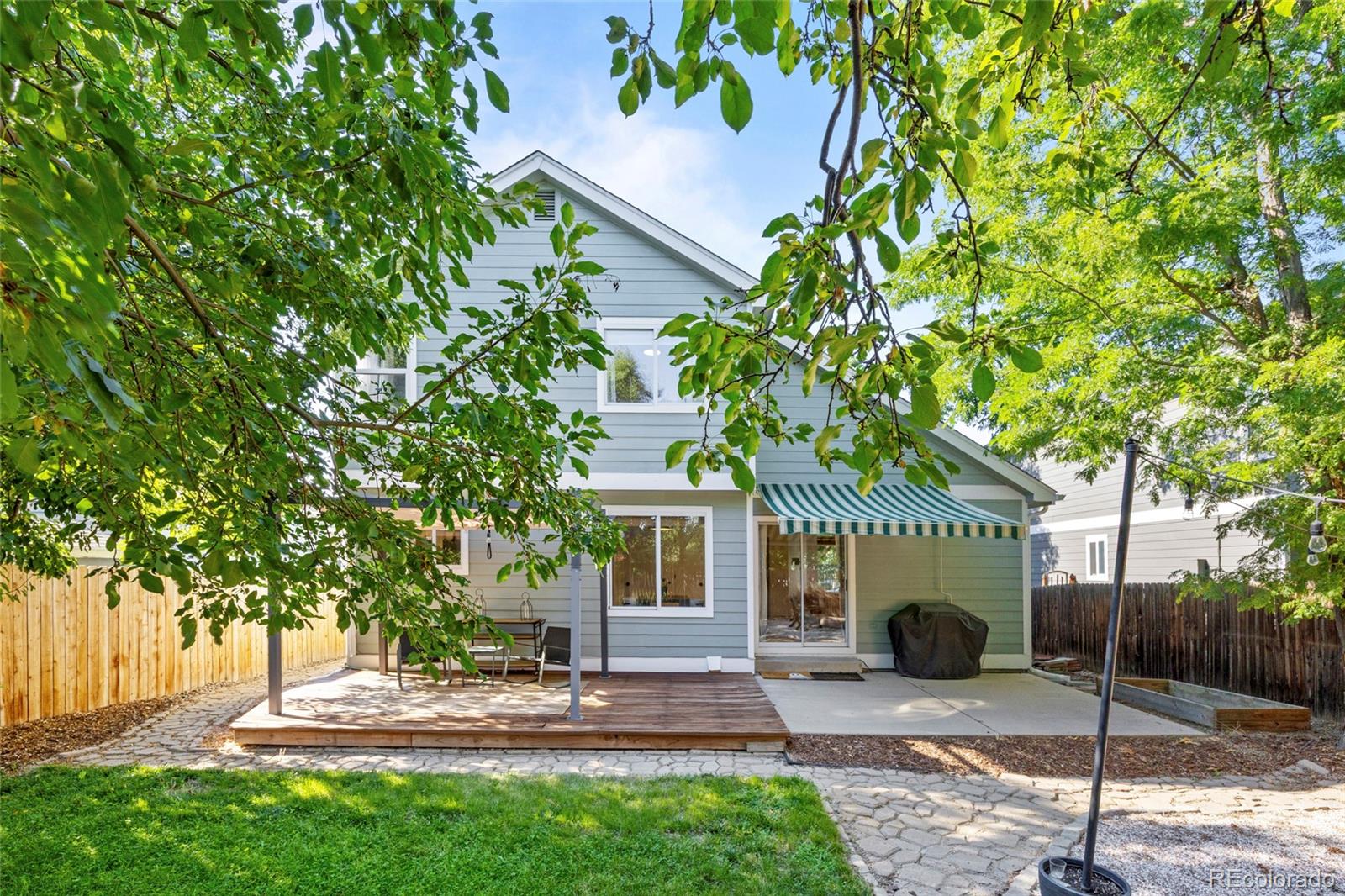7316 W 97th Place