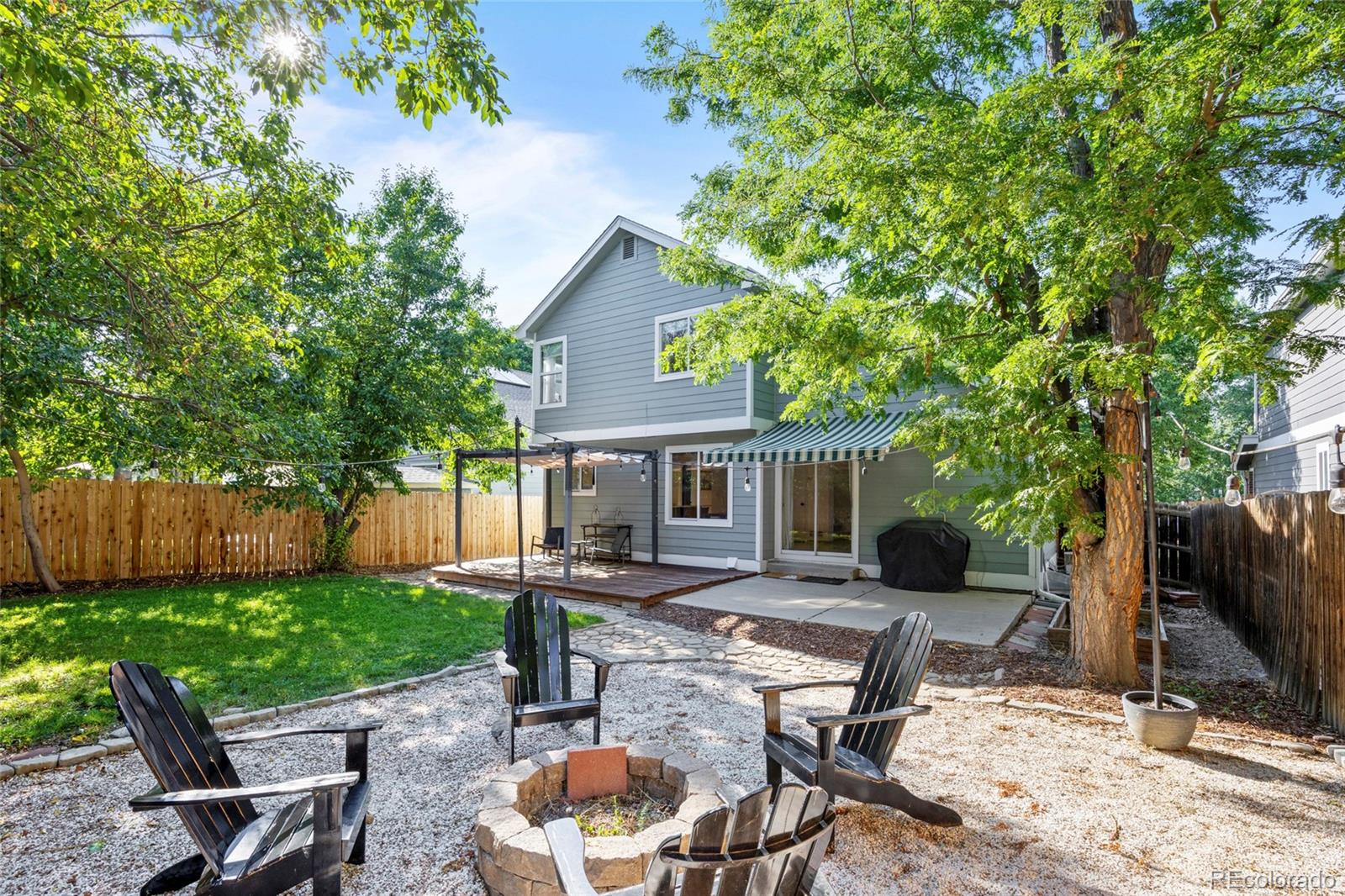 7316 W 97th Place