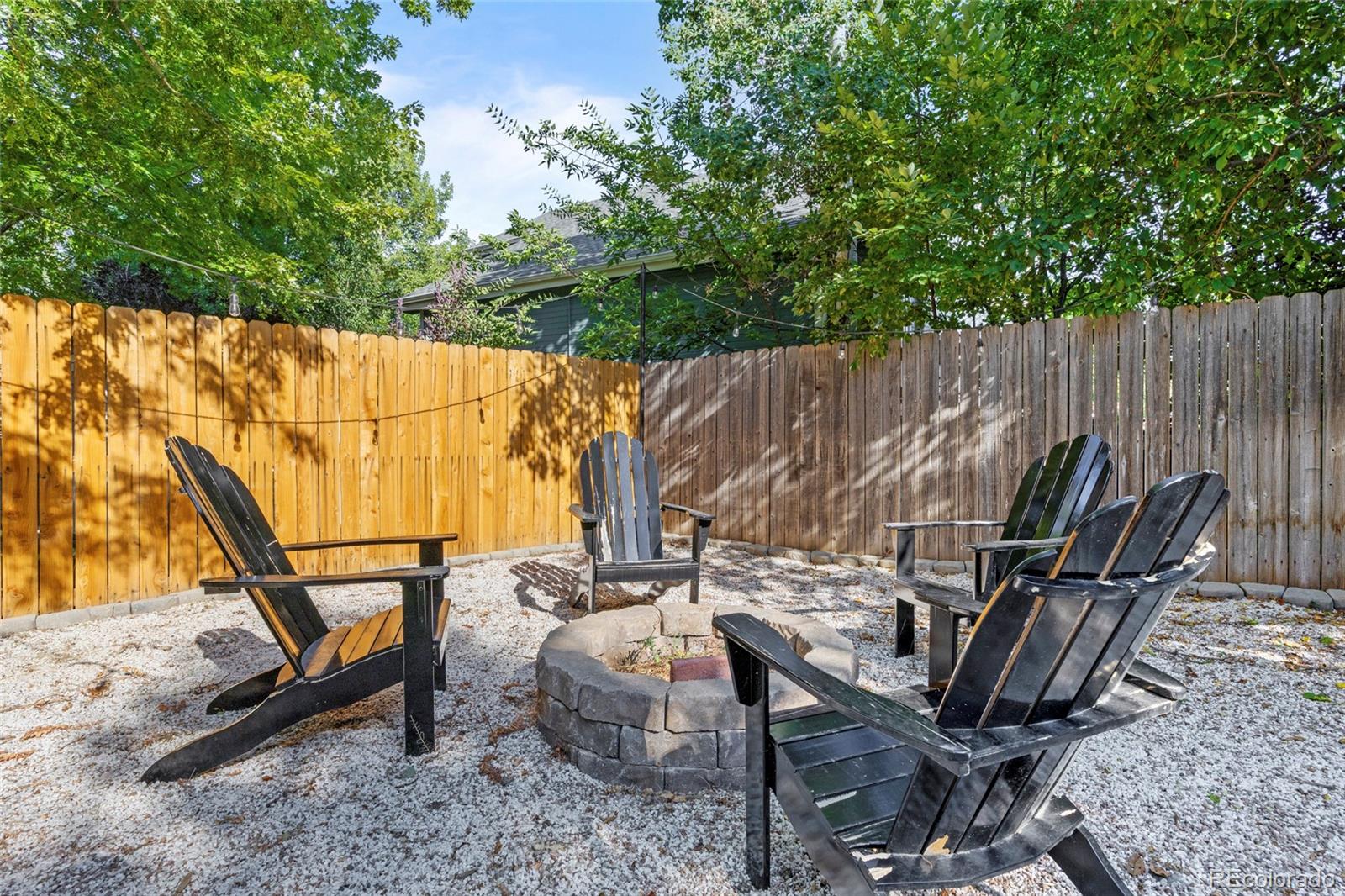 7316 W 97th Place