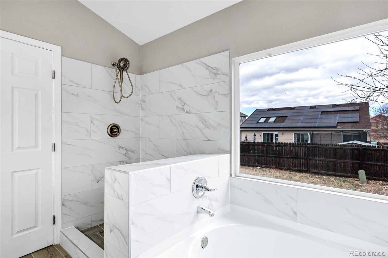 4852 Sea Eagle Drive