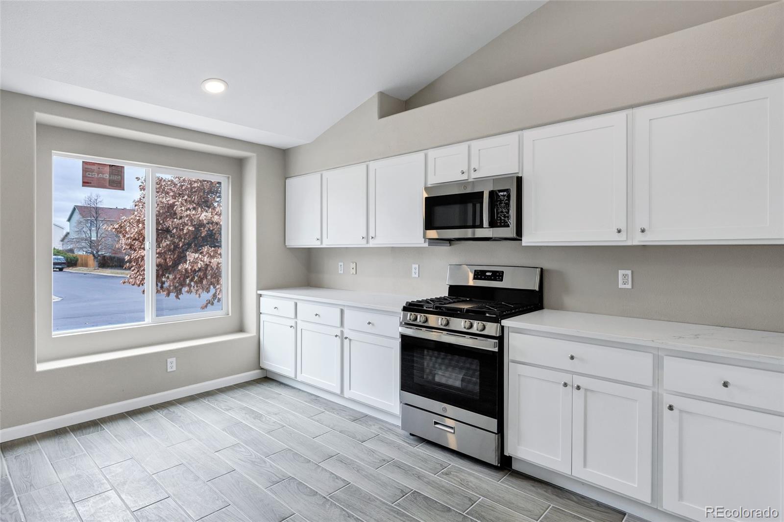 4852 Sea Eagle Drive