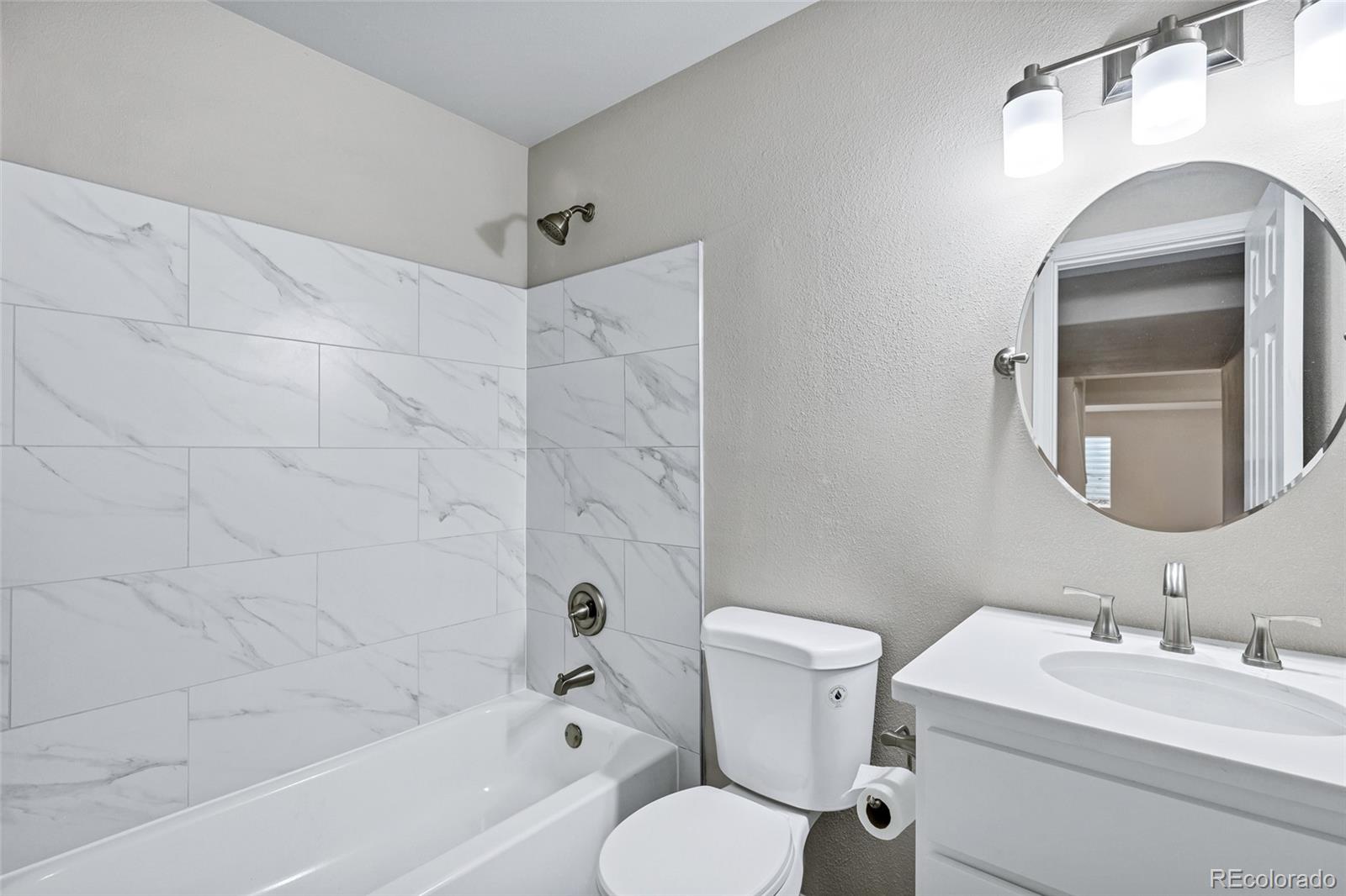 4852 Sea Eagle Drive