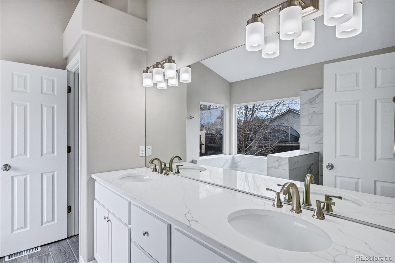 4852 Sea Eagle Drive