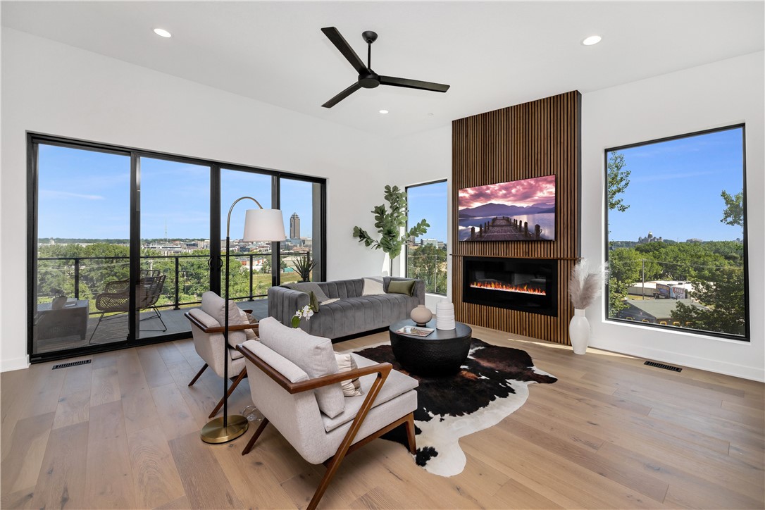 550 Indianola Road 4