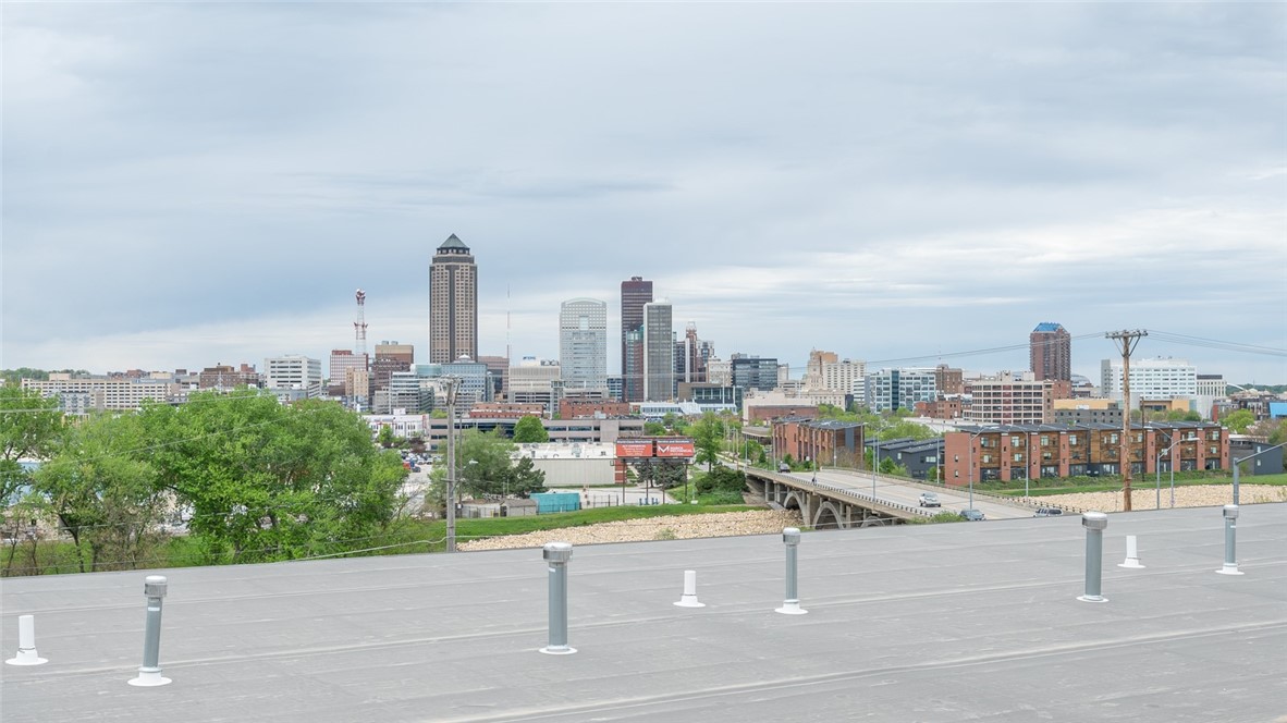 550 Indianola Road 10