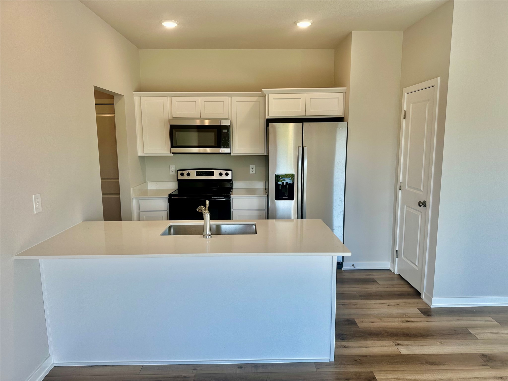 440 Commons Drive