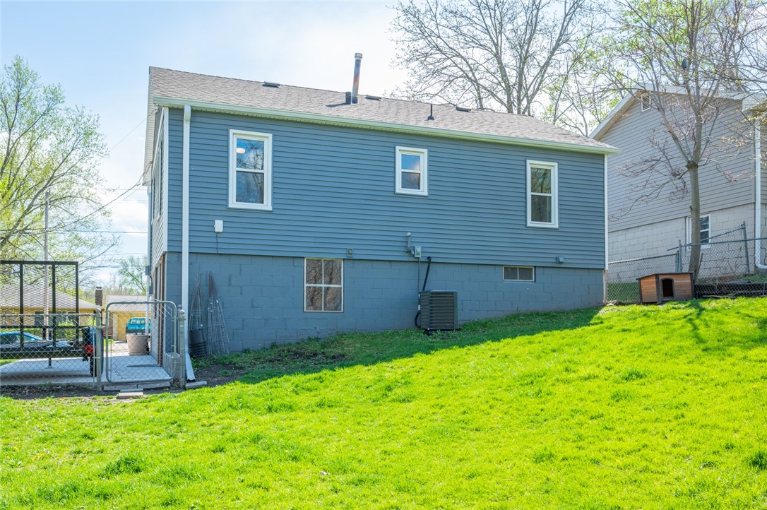 601 Kenyon Avenue