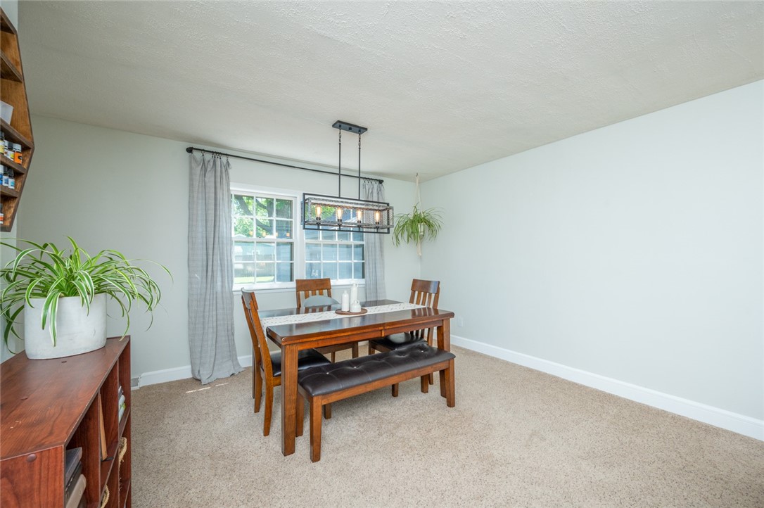 209 SE Park View Drive