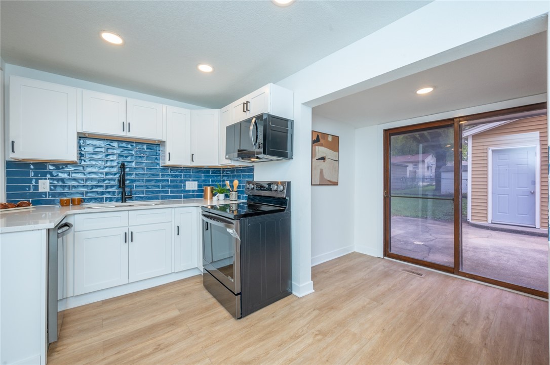 2427 E 37th Court