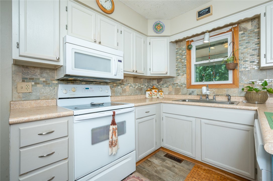 3700 SE 19th Street