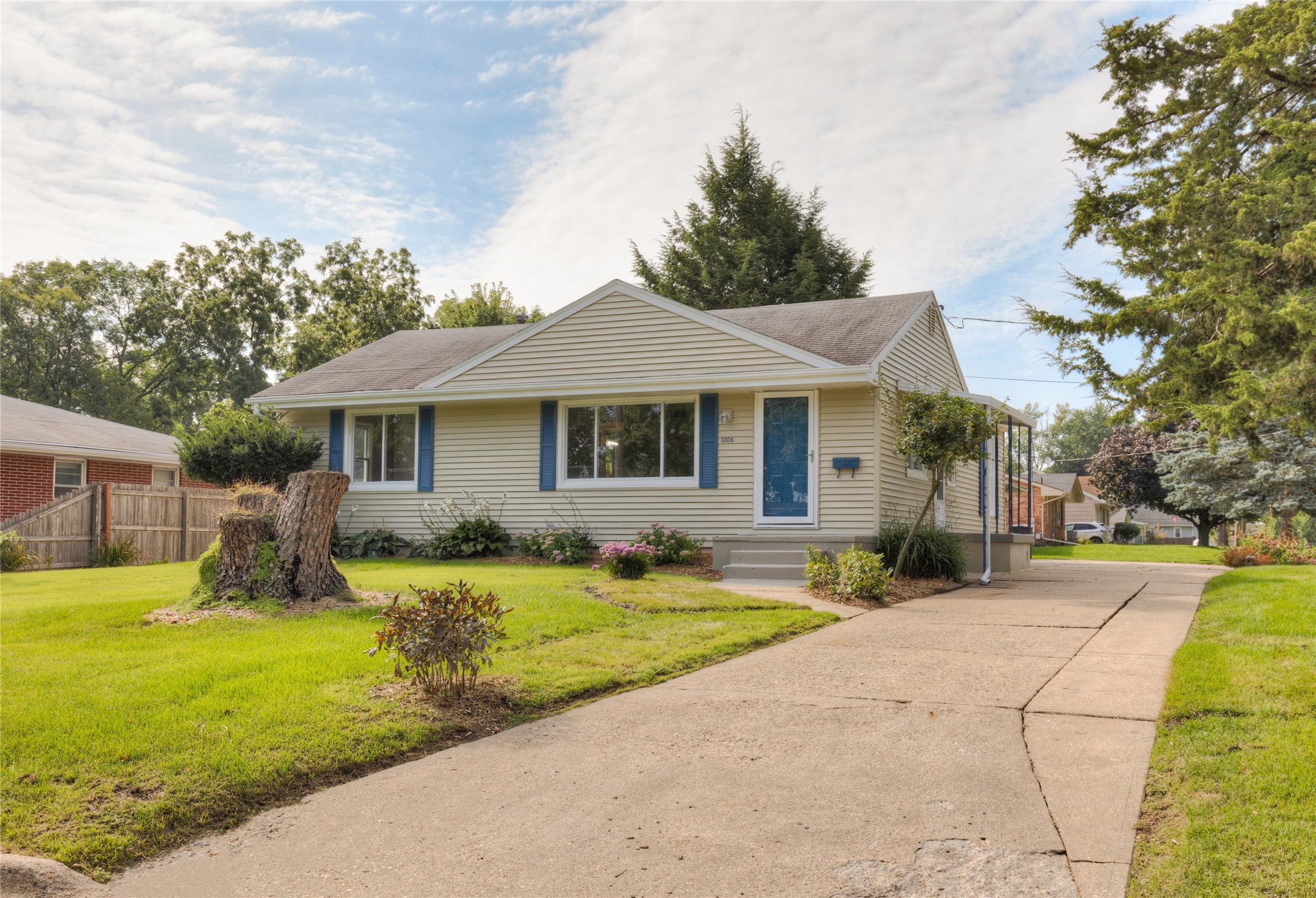 1306 Wall Avenue