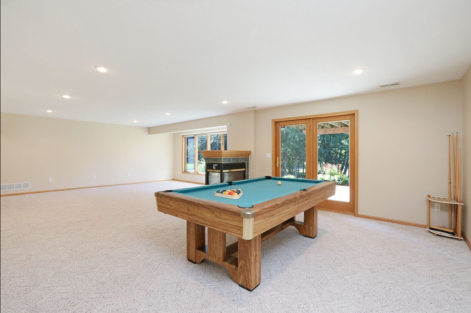 4915 Copper Creek Drive