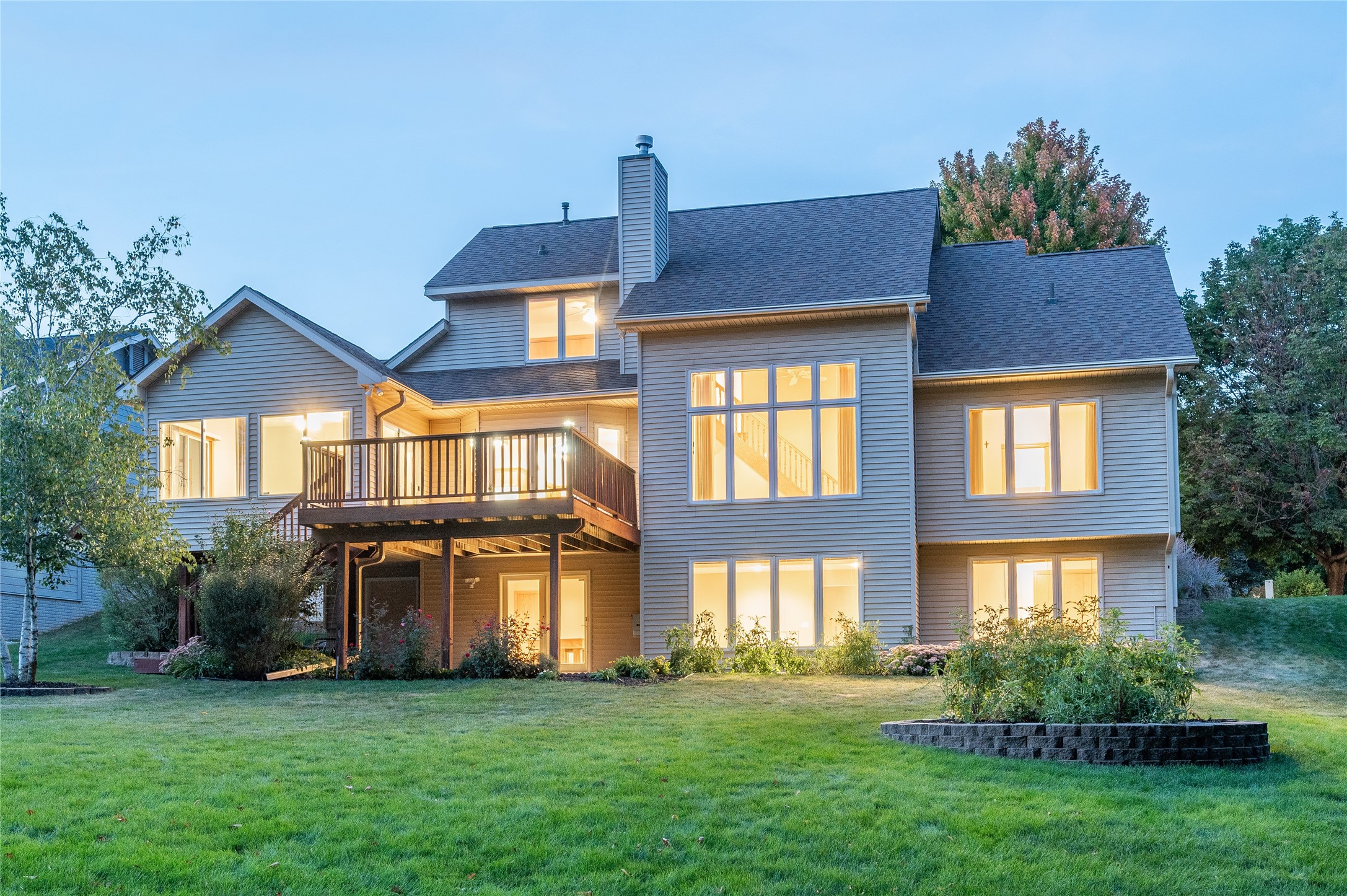 4915 Copper Creek Drive