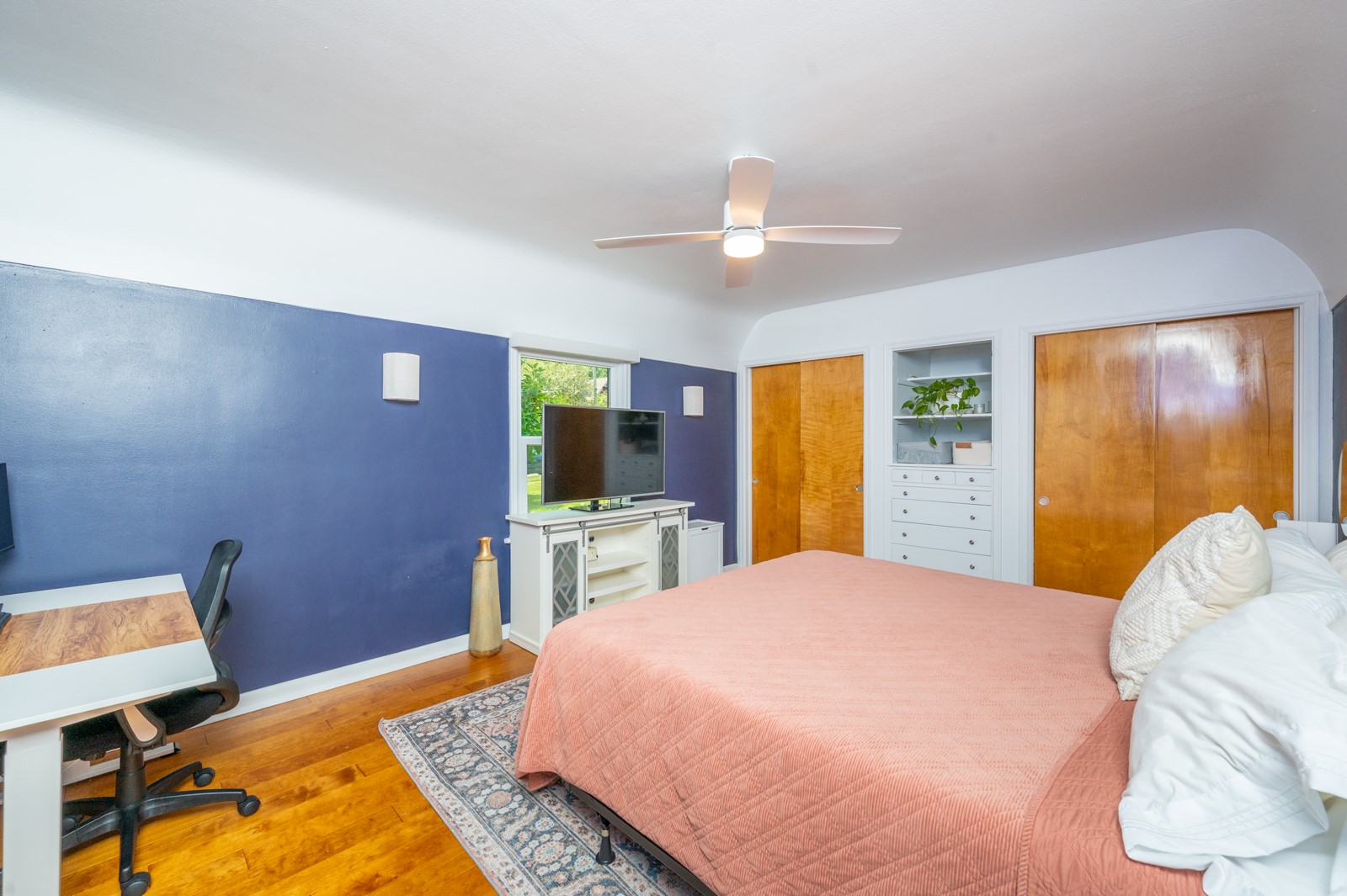 1239 Creston Avenue