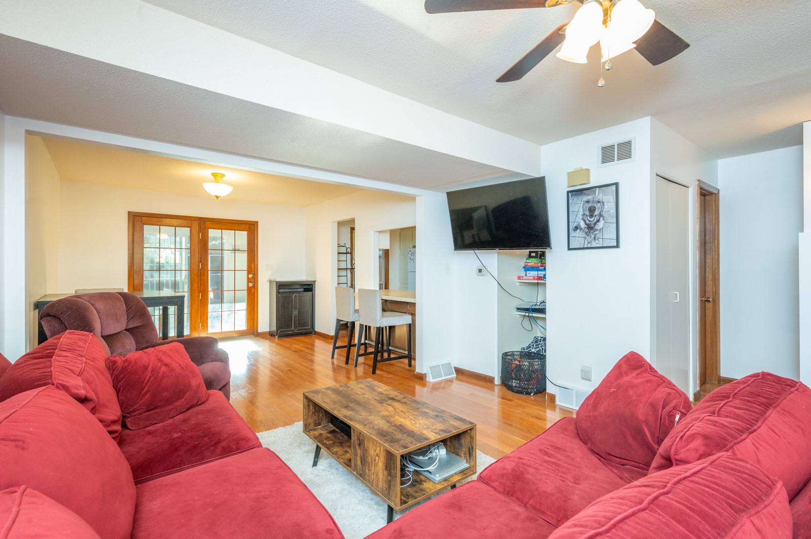 4625 Lockner Drive 8