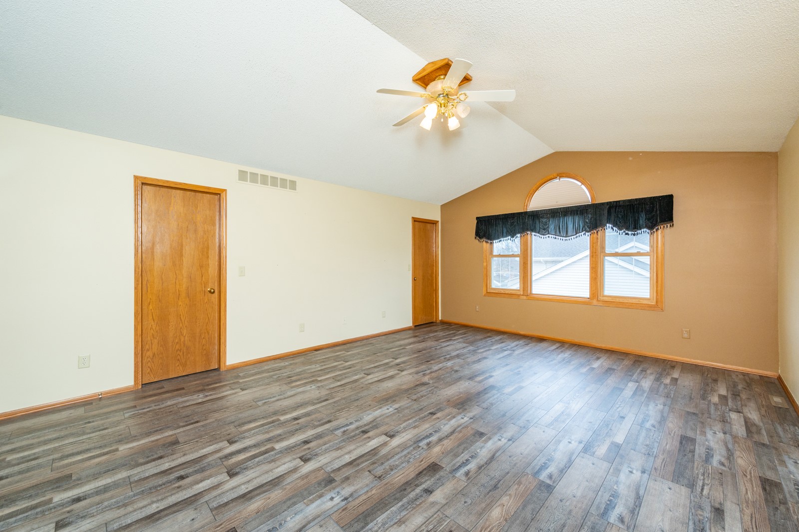 1214 SE Lowell Drive