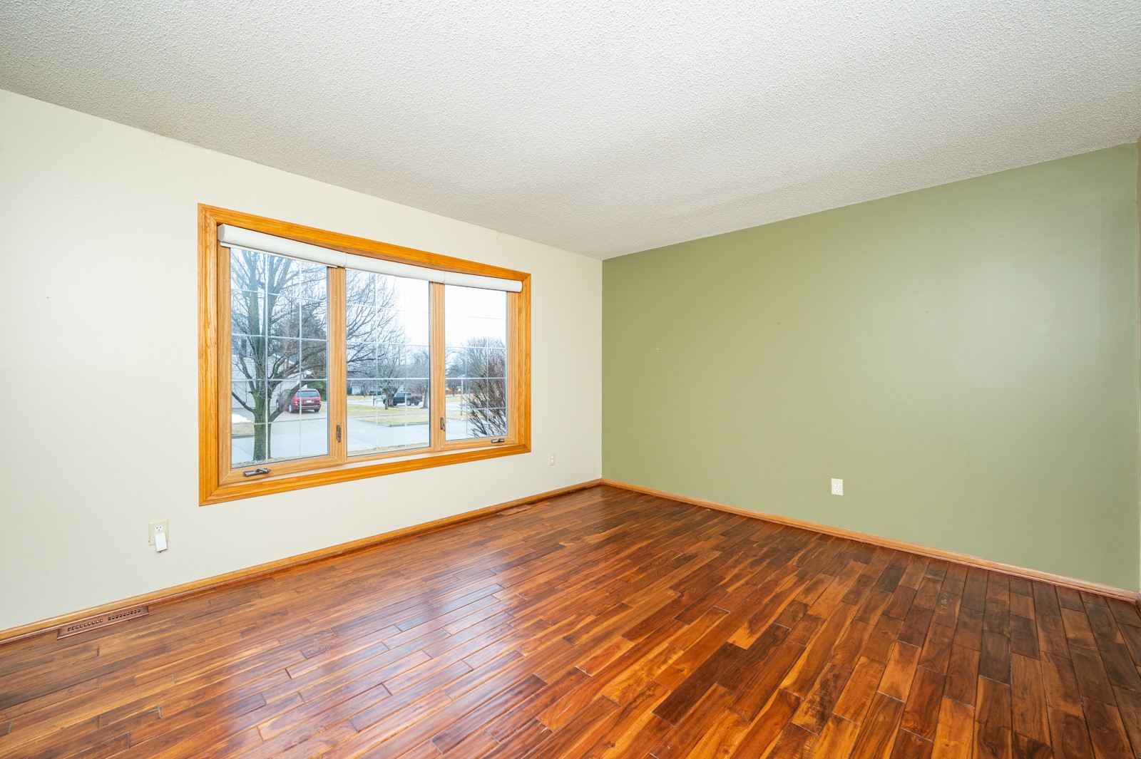 1214 SE Lowell Drive