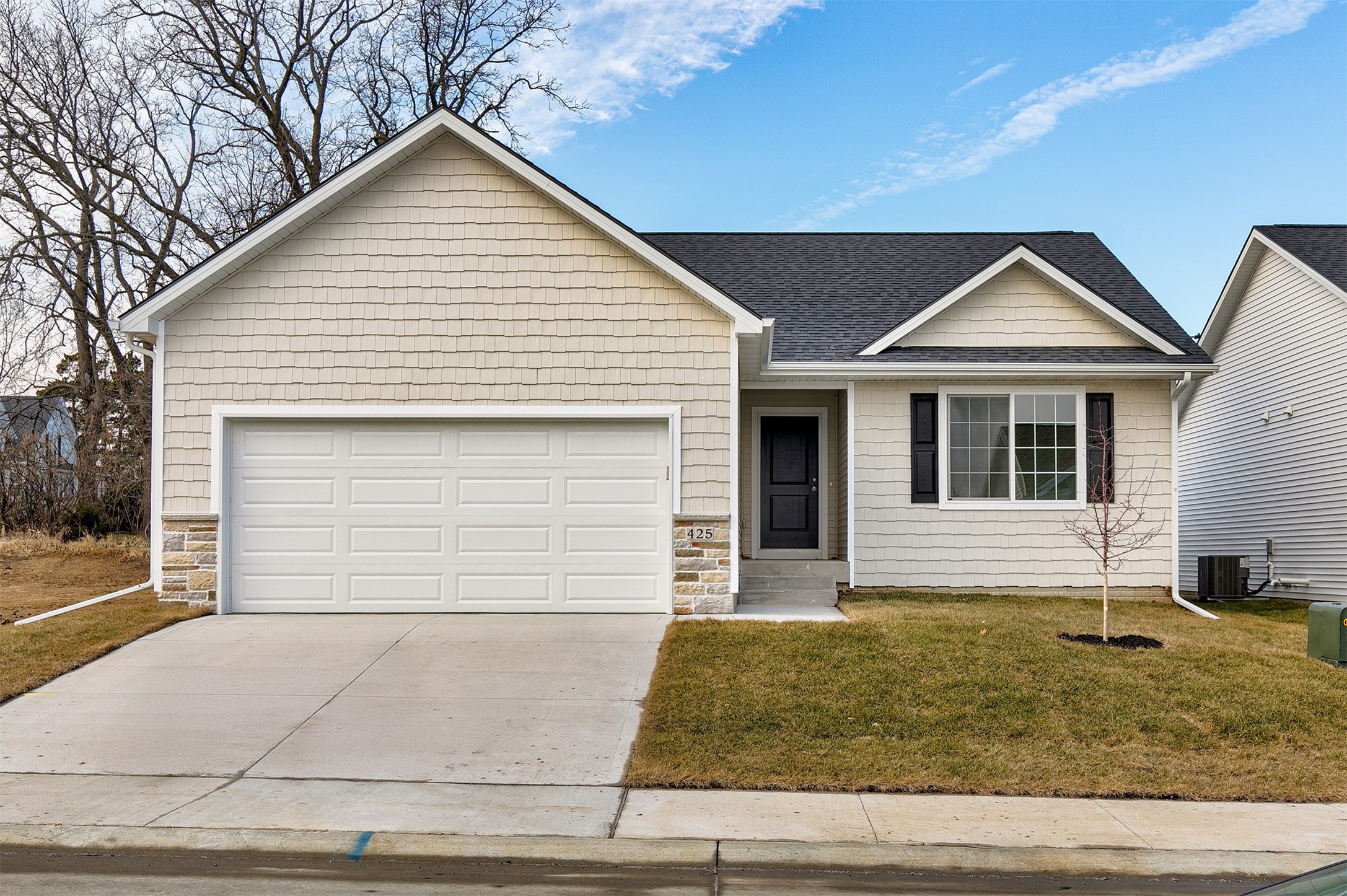 425 Commons Drive
