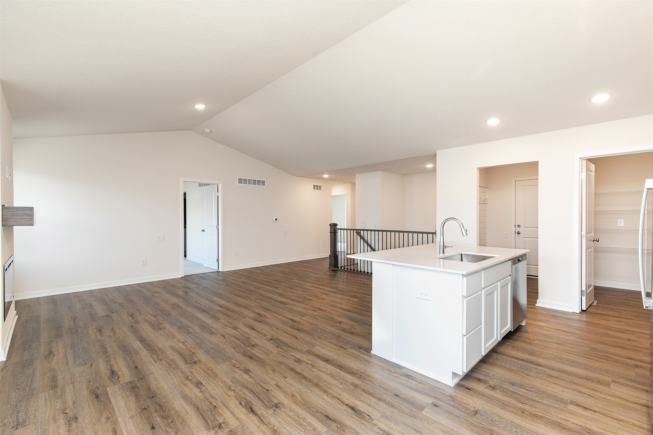 425 Commons Drive
