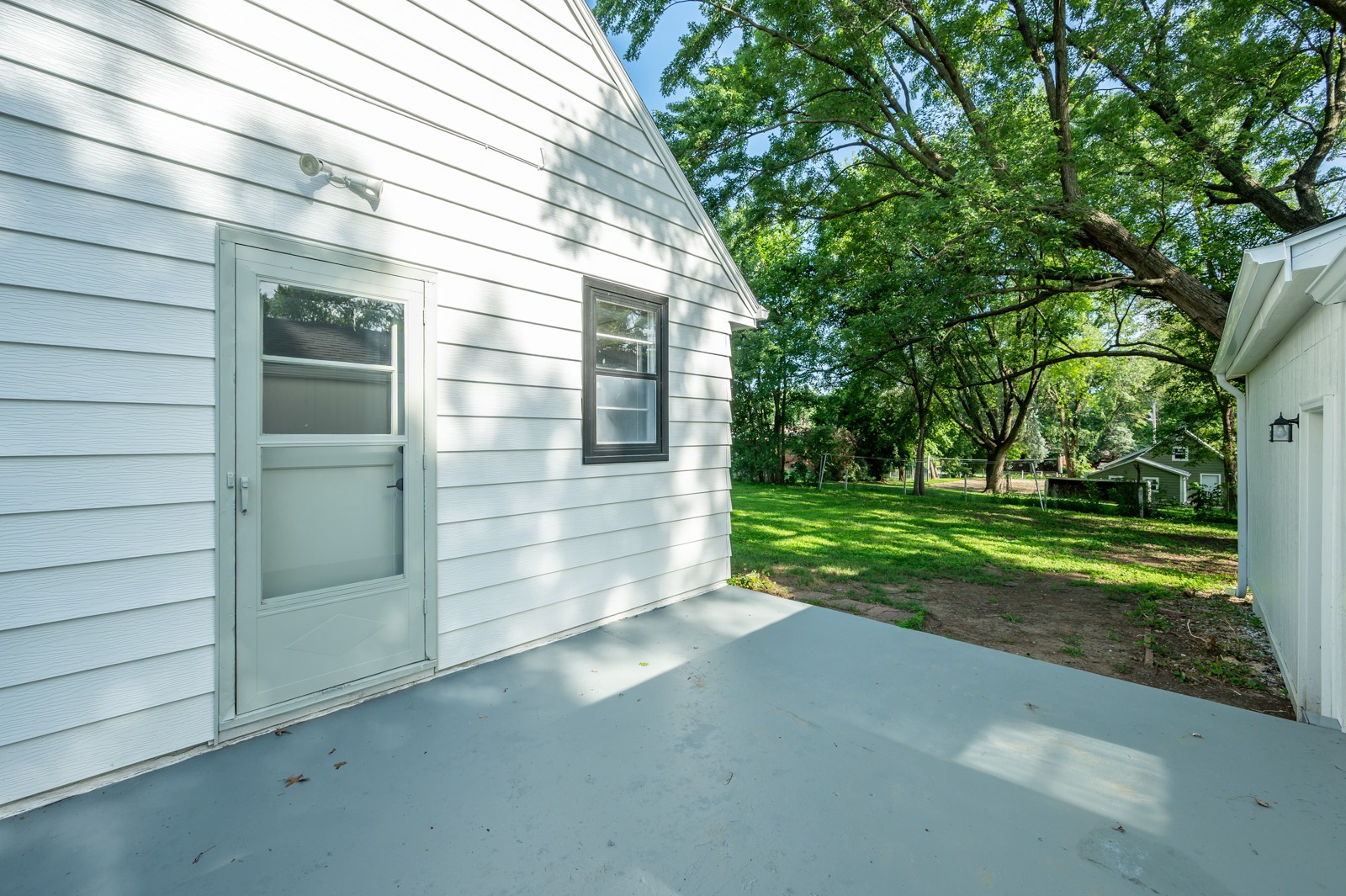 1205 Elder Lane