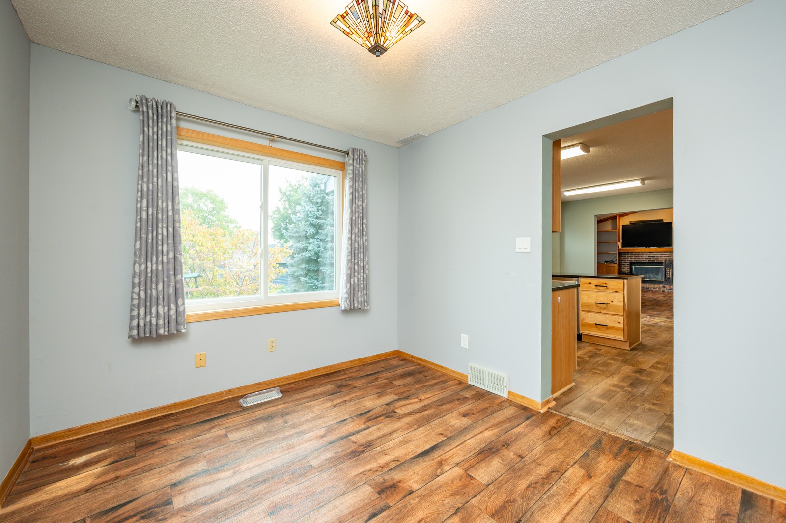 113 NW Maplewood Drive