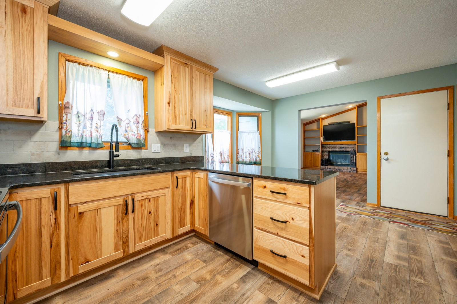 113 NW Maplewood Drive