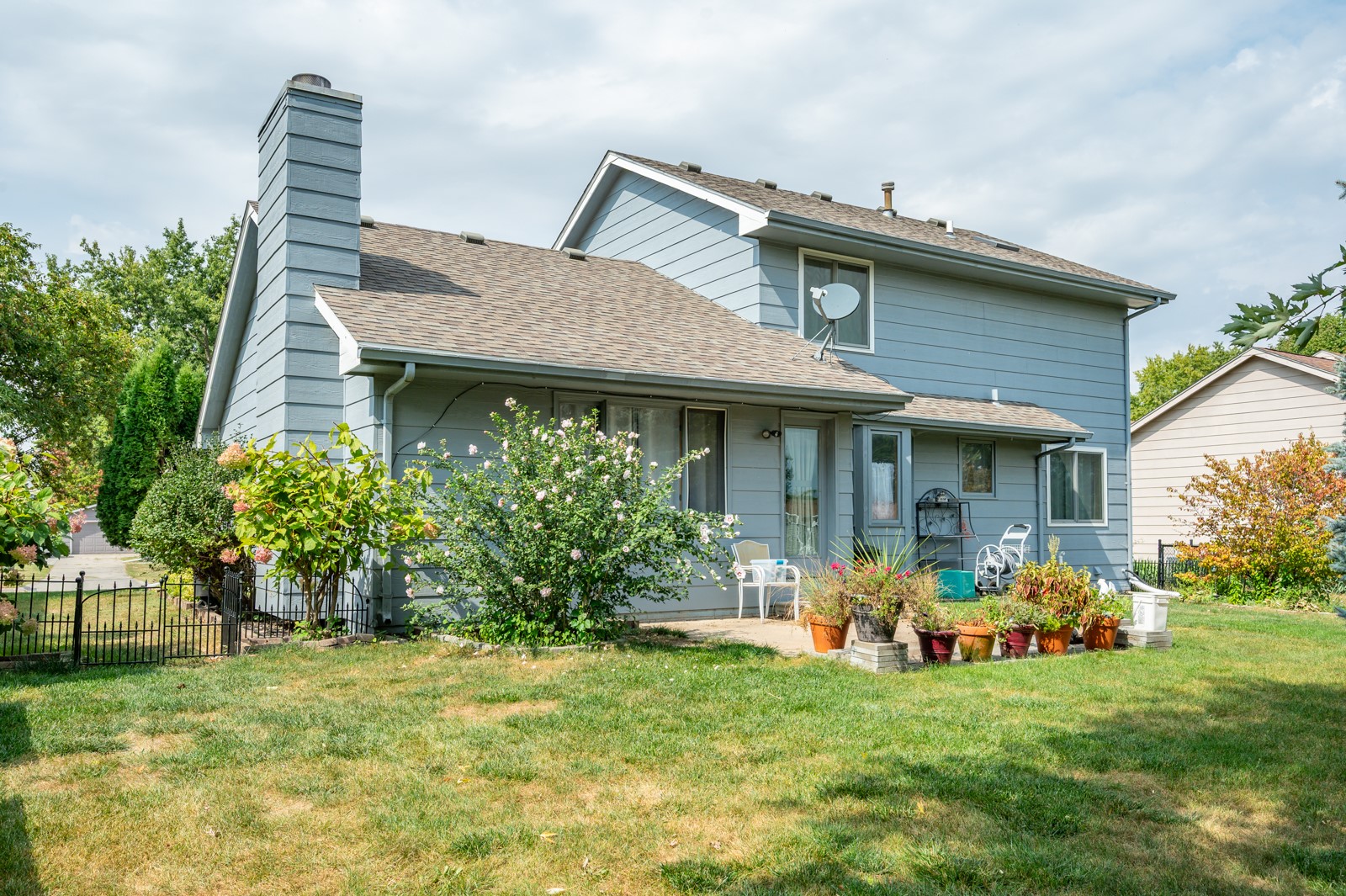 113 NW Maplewood Drive