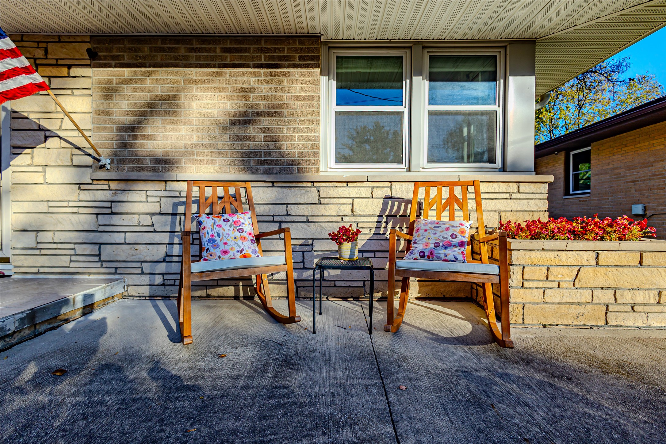 3001 Don Lee Court