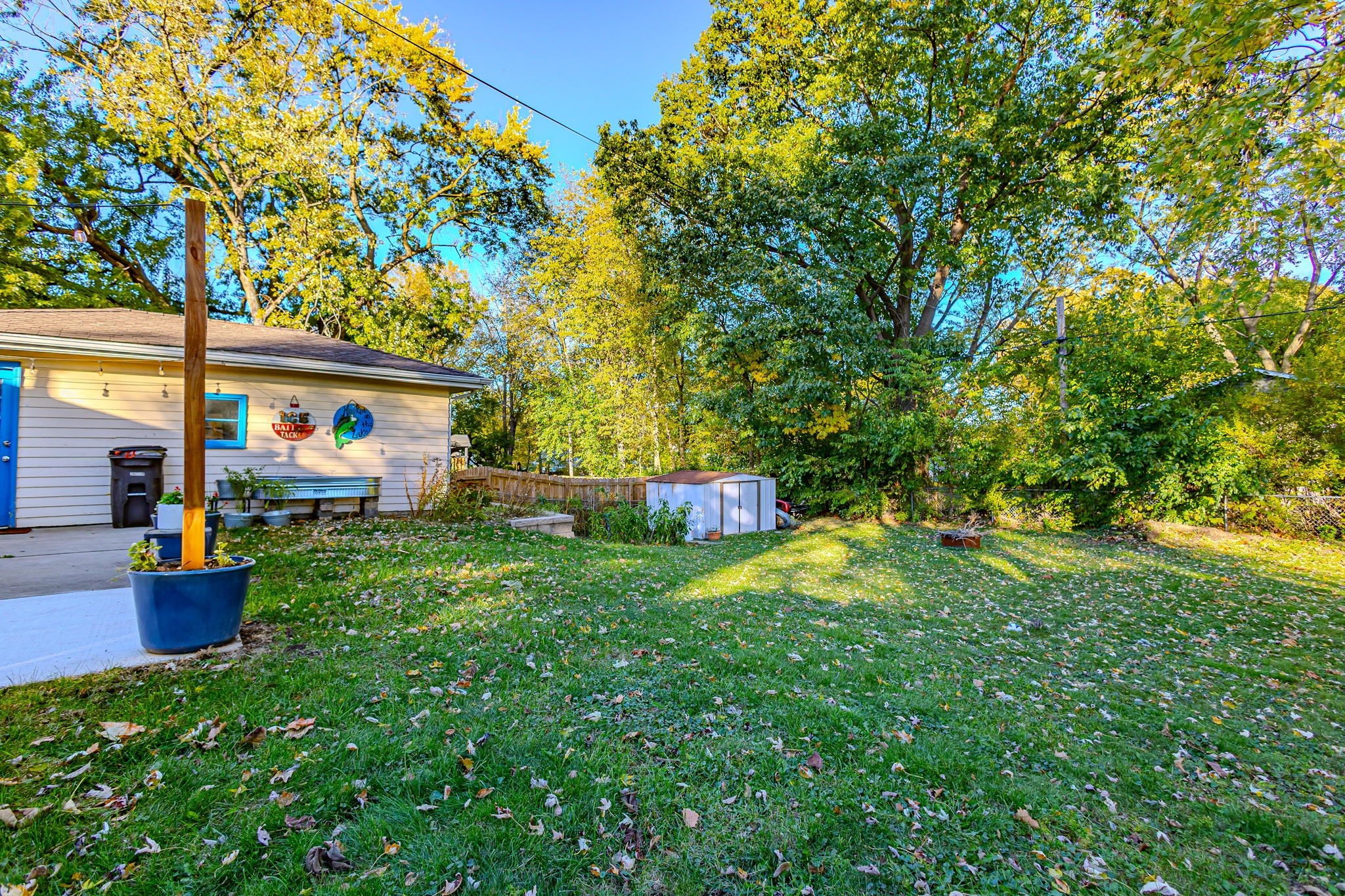 3001 Don Lee Court