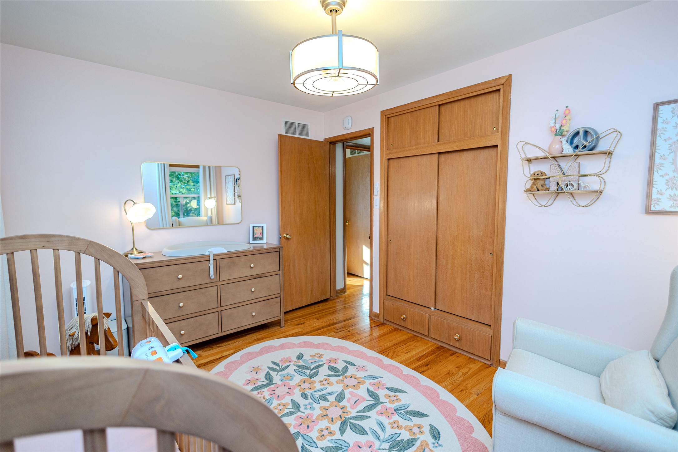3001 Don Lee Court