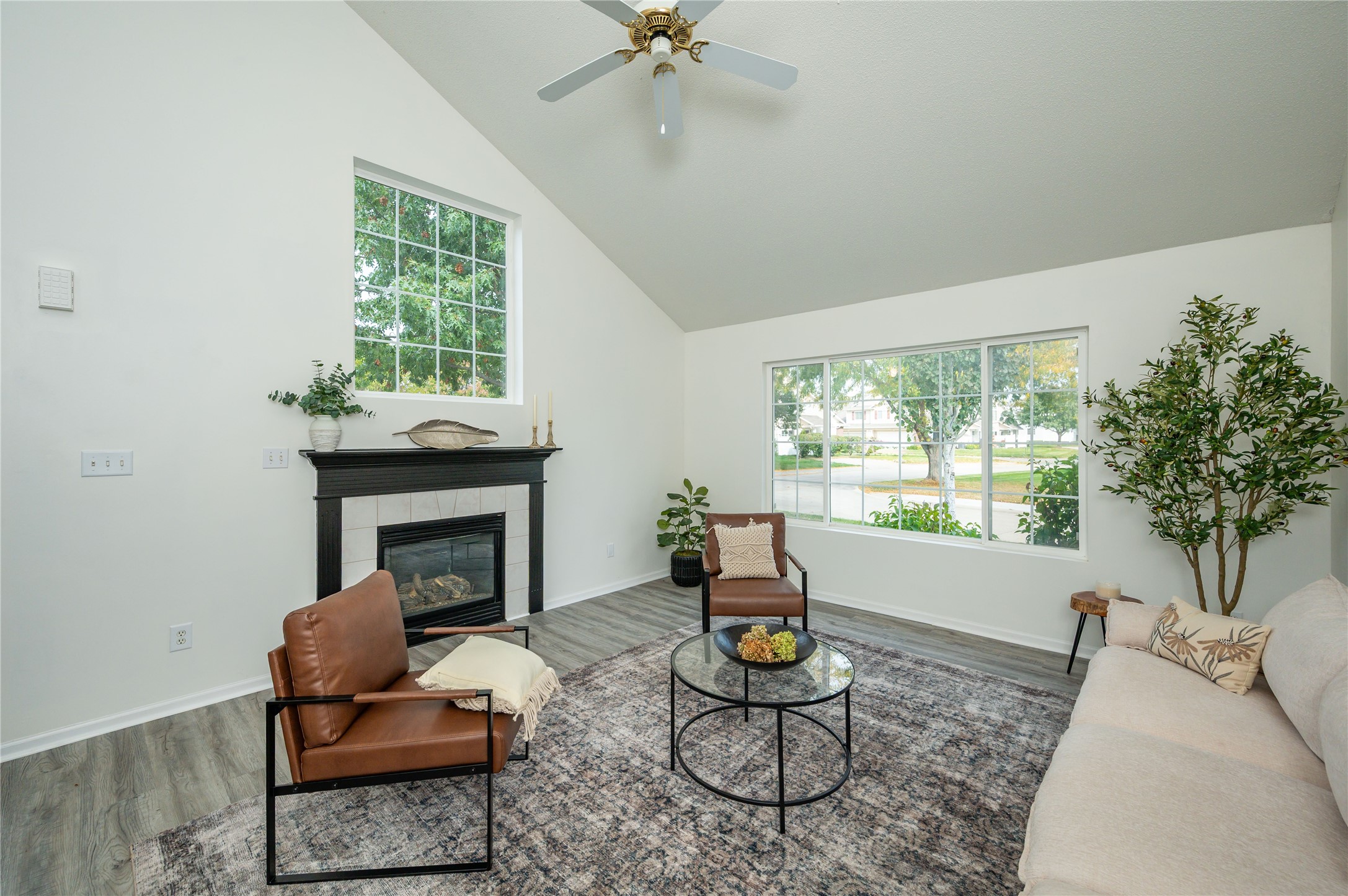 5418 Longview Court 1