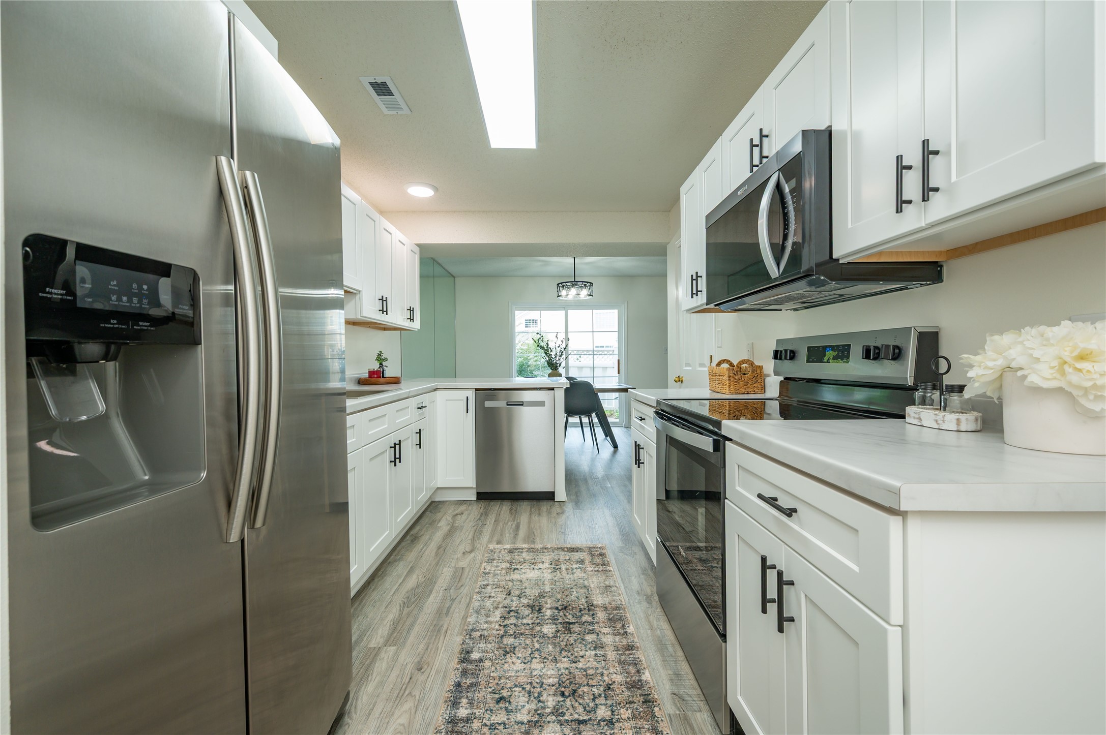 5418 Longview Court 1