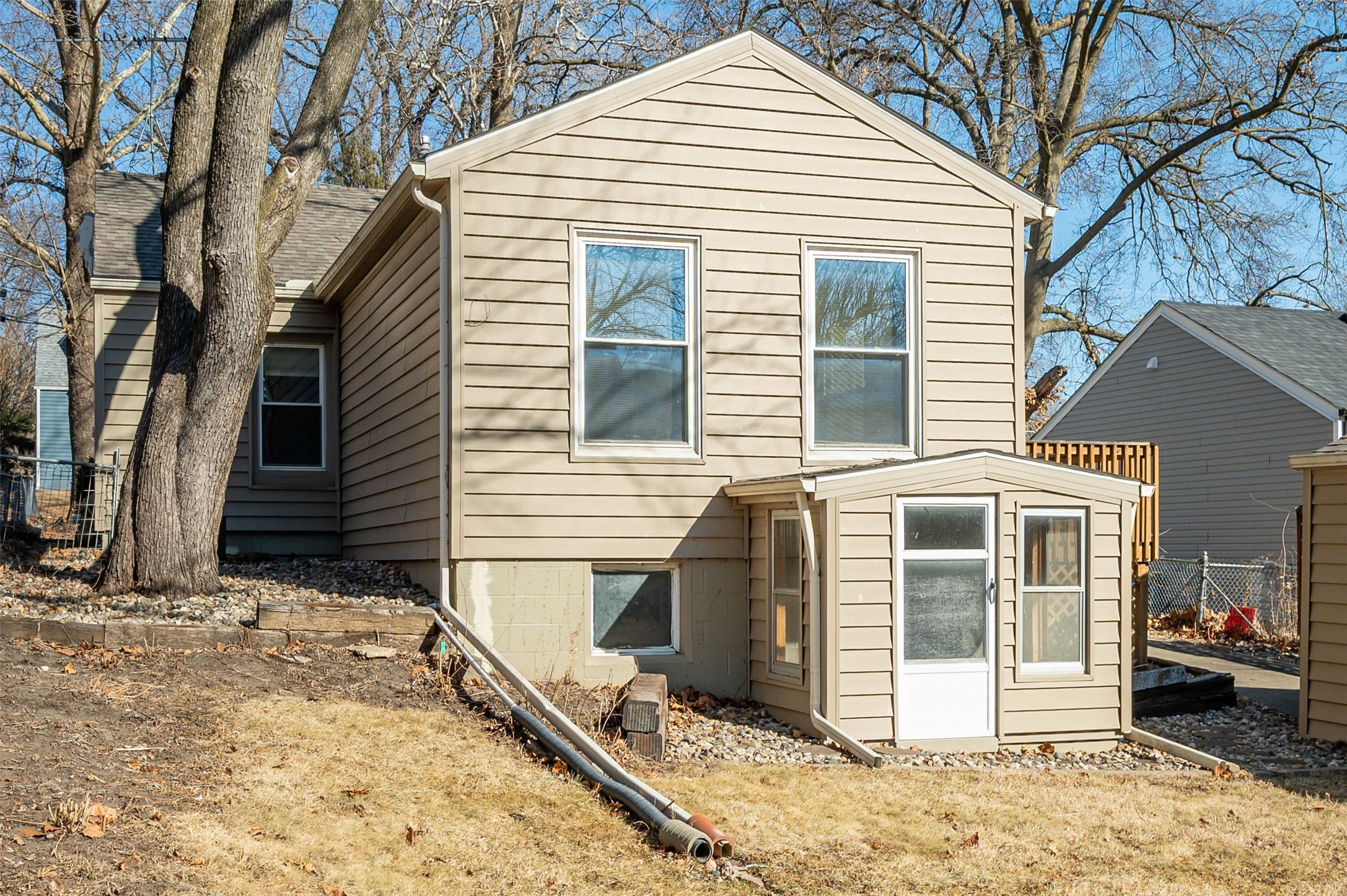 710 Creston Avenue