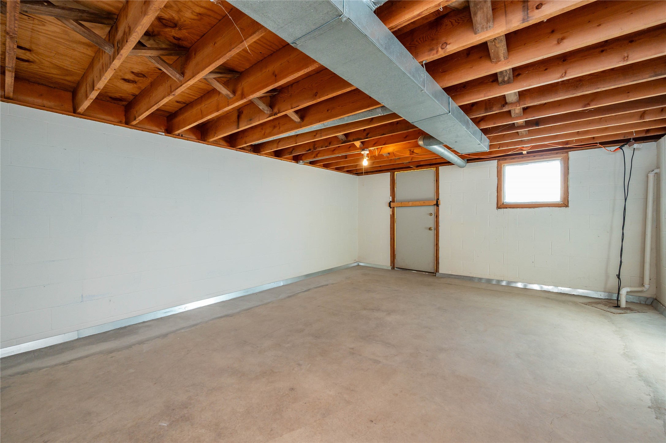 710 Creston Avenue
