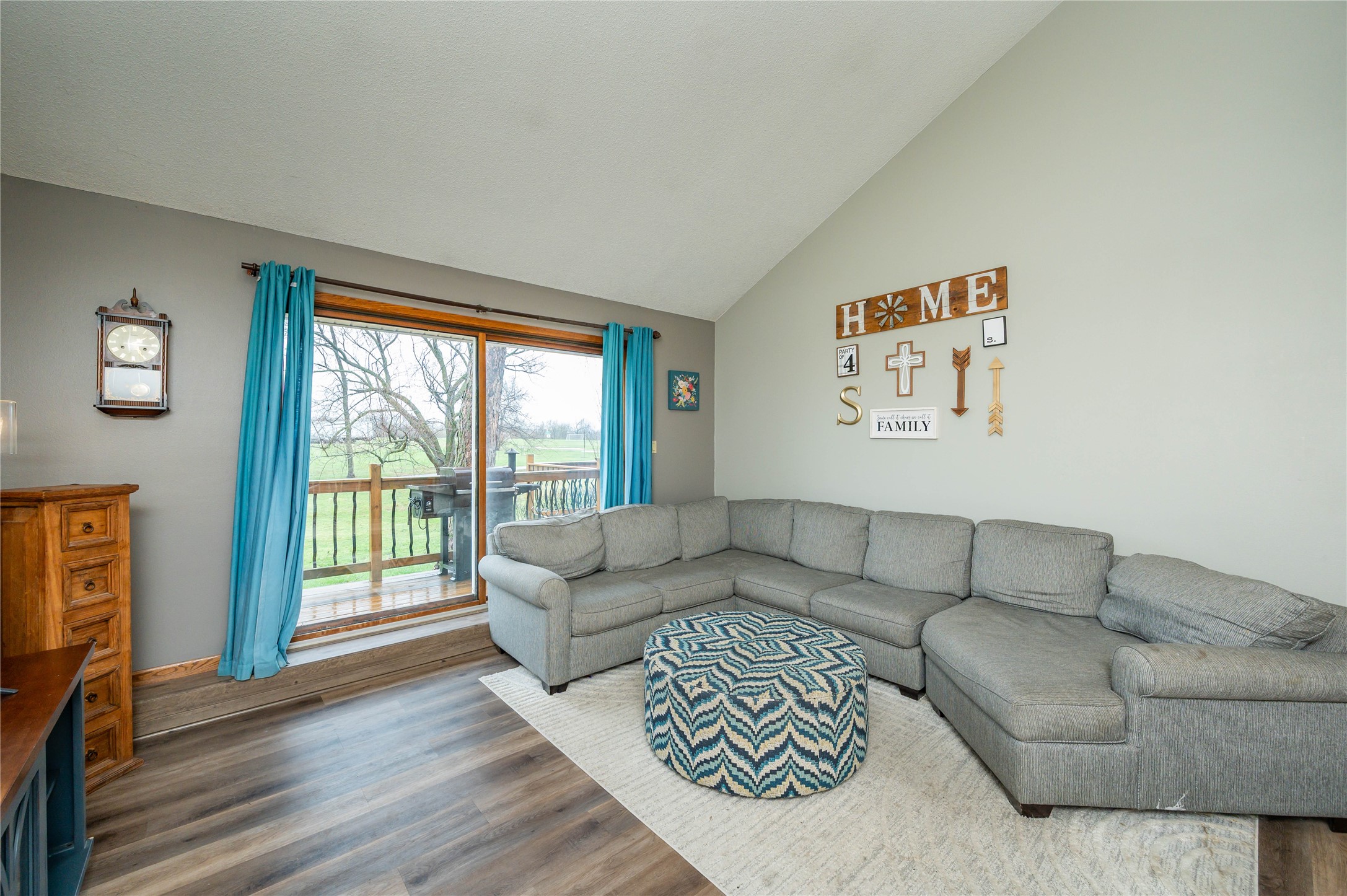 7900 Alpine Drive