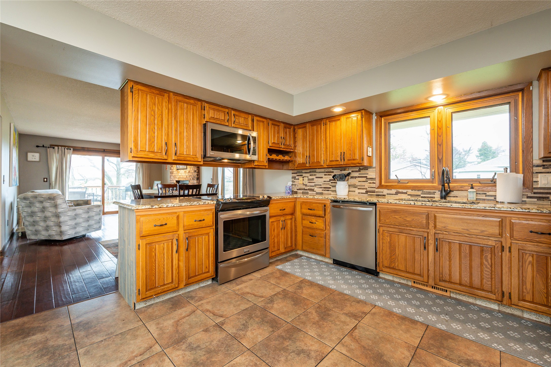 7900 Alpine Drive