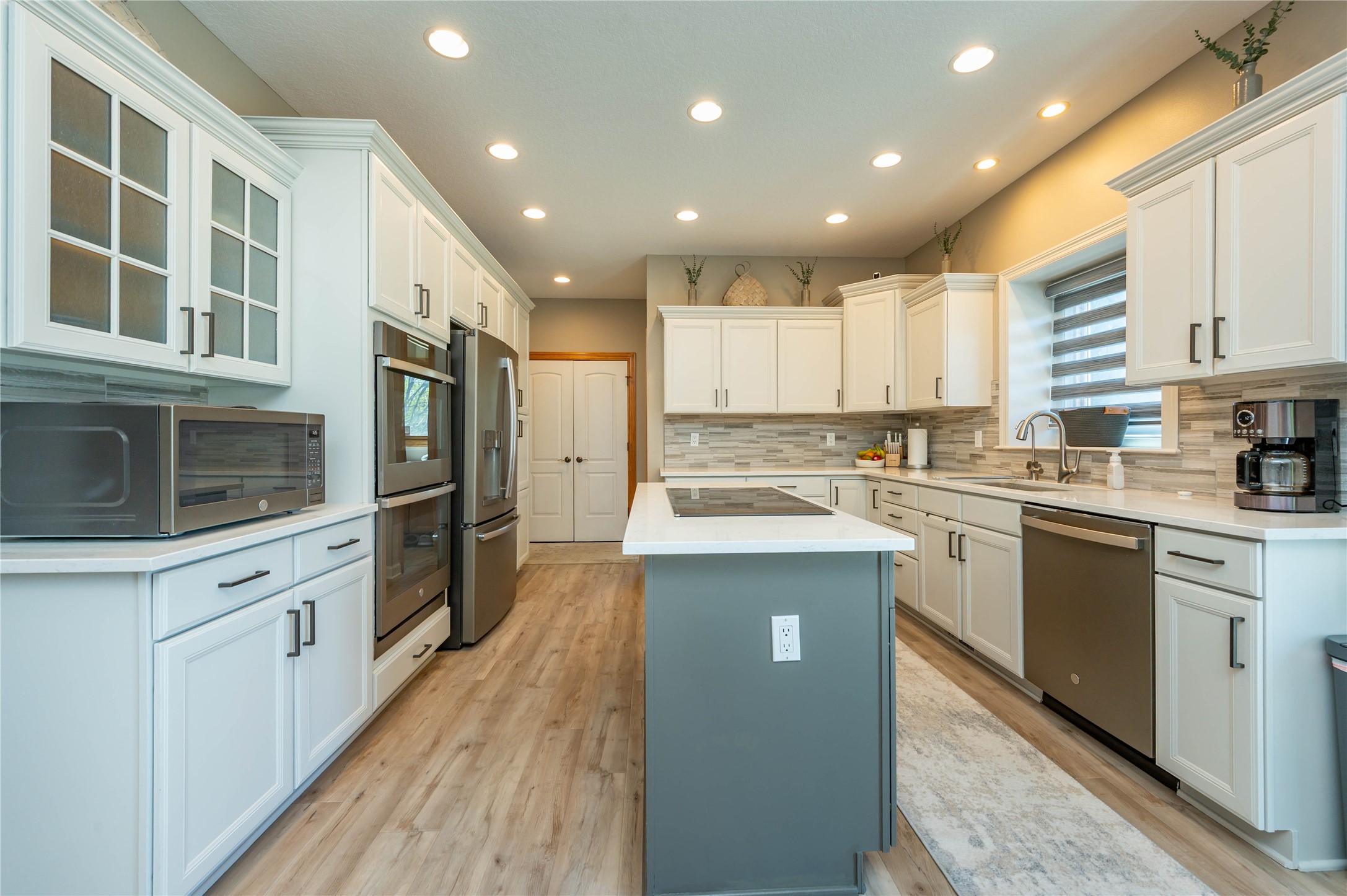 4102 Belair Drive