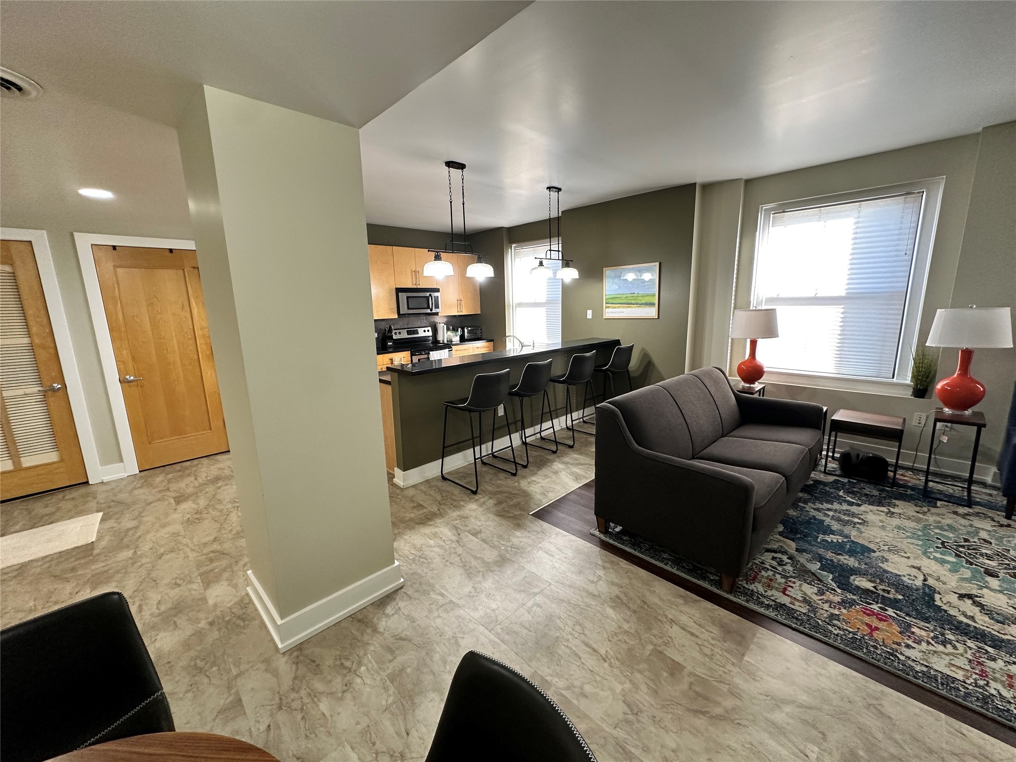 400 Walnut Street 1103