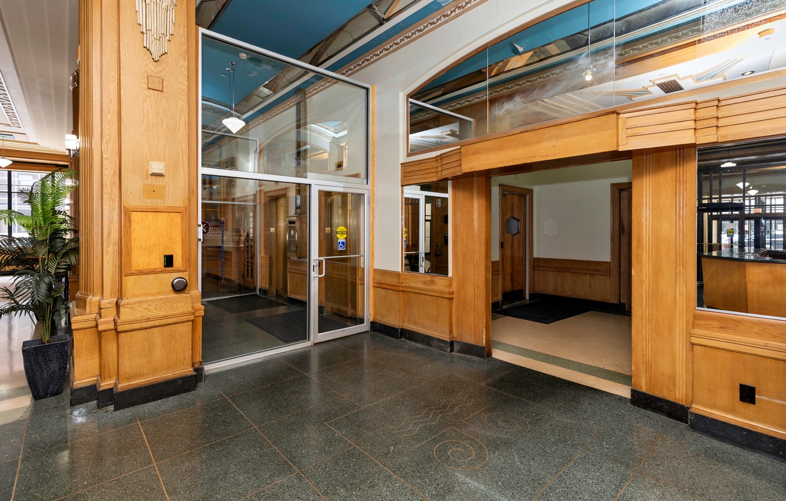 400 Walnut Street 1103
