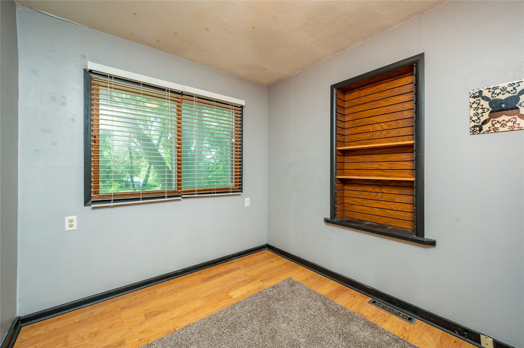 404 Titus Avenue