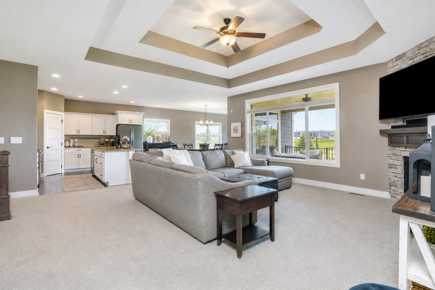 9425 Bellflower Lane