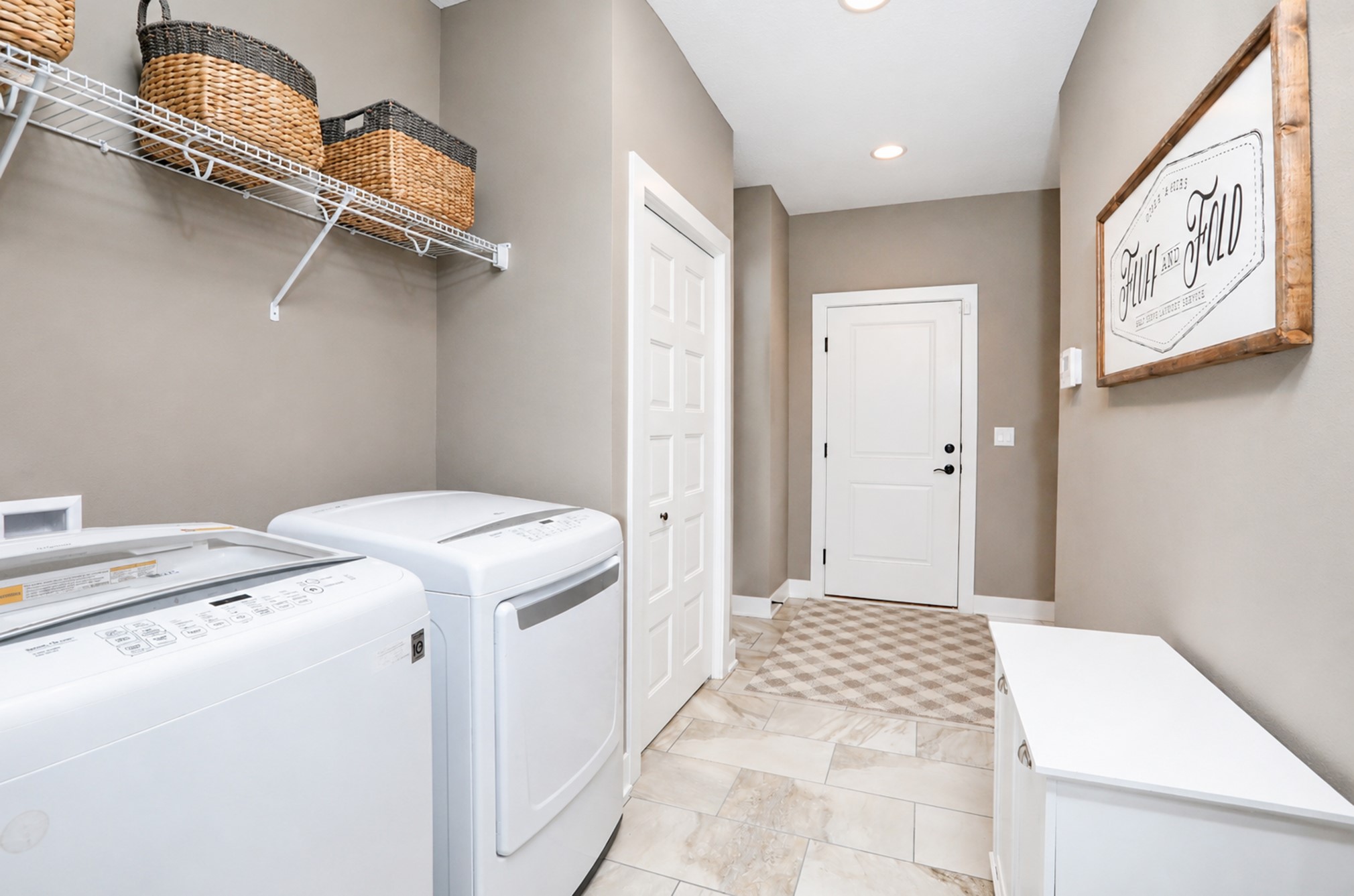 9425 Bellflower Lane